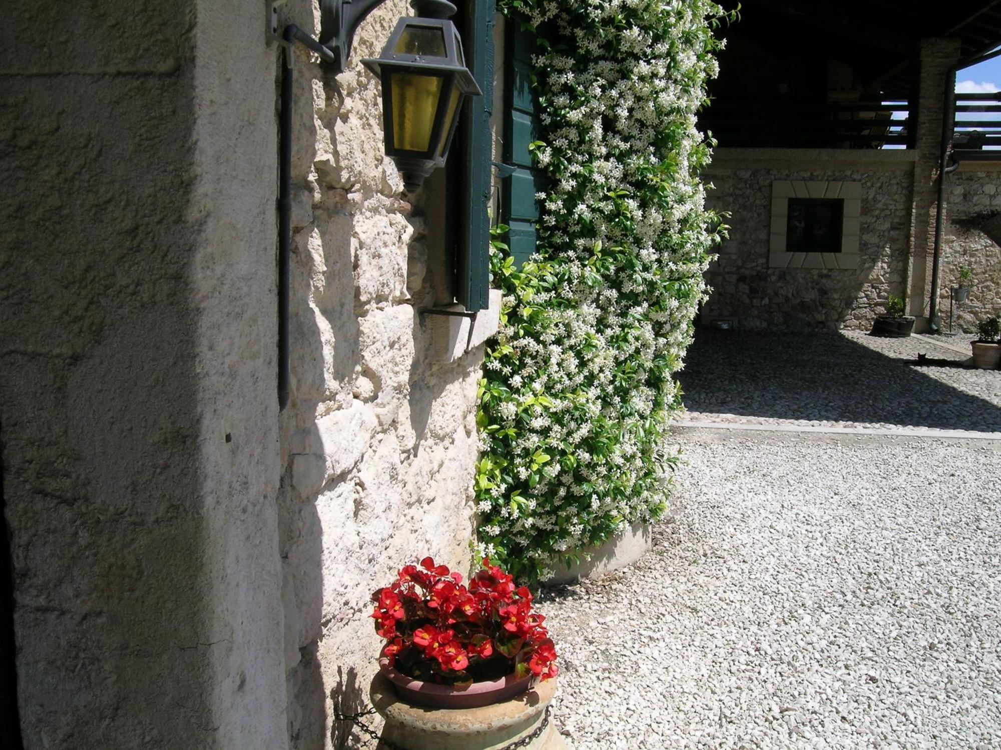 I Costanti Villa Caldiero Eksteriør bilde